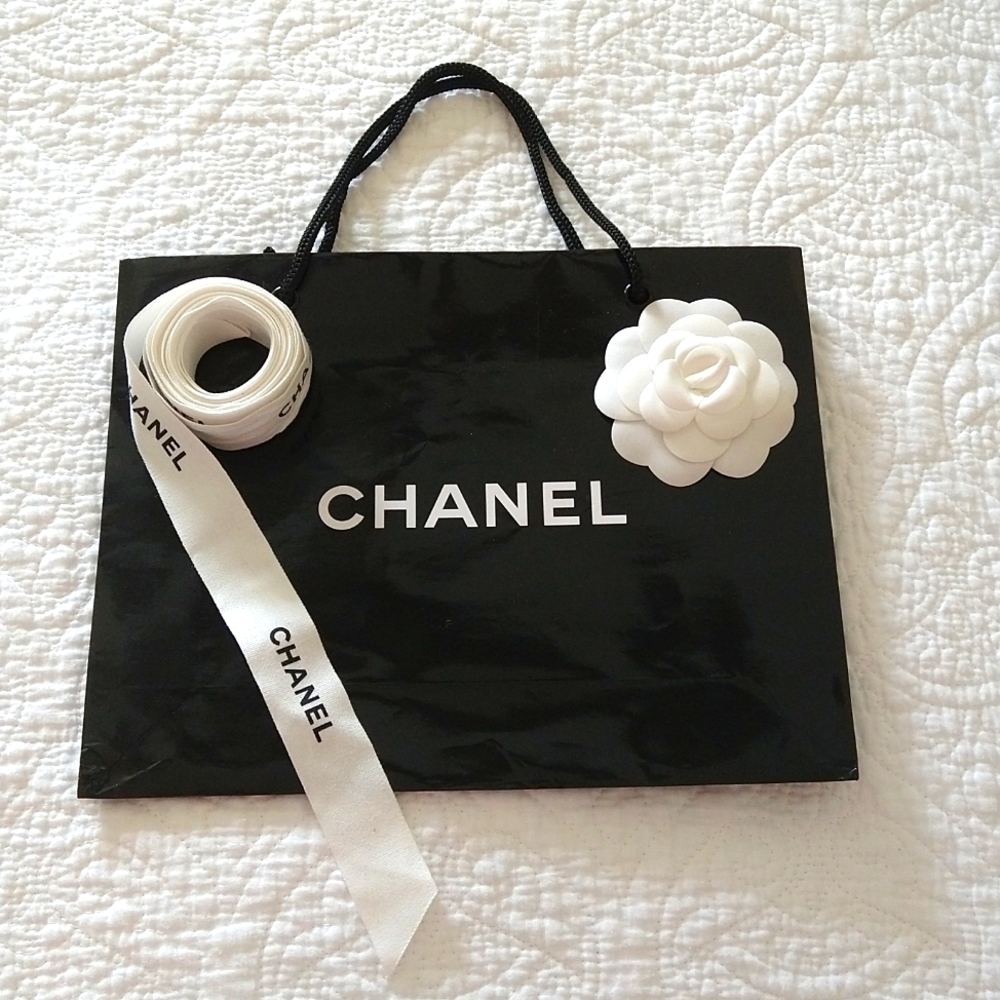 AUTHENTIC CHANEL PAPER BAG, RIBBON AND SIGNATURE CAMELLIA FLOWER